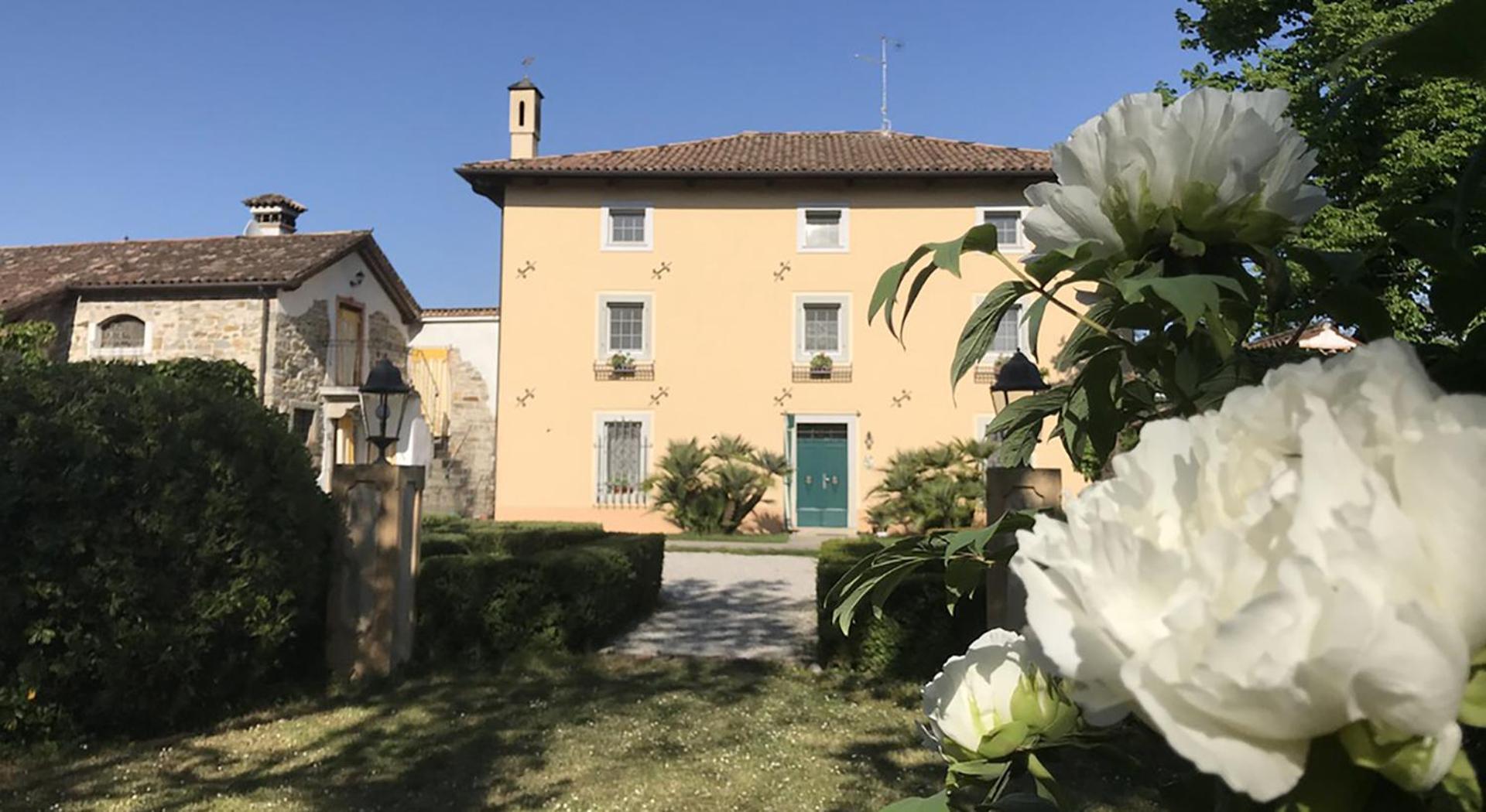 Casa Due Tigli B&B Corno di Rosazzo Exterior foto